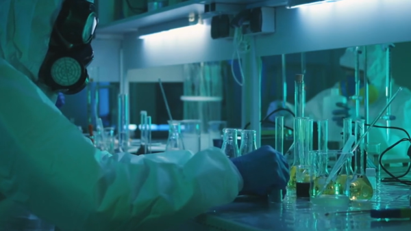 Formaldehyde Laboratory Series: Risks & Exposures