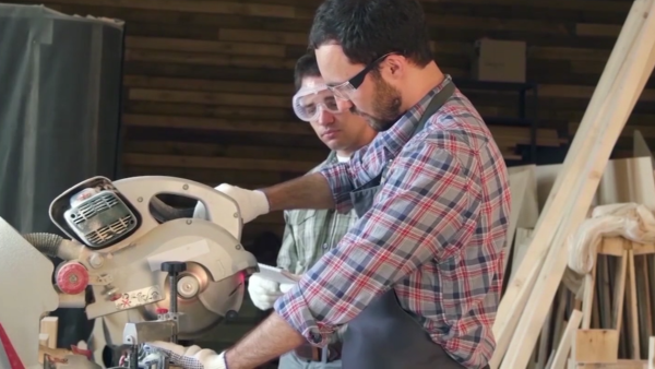 Hand and Power Tools - Circular Saws: Miter Saw