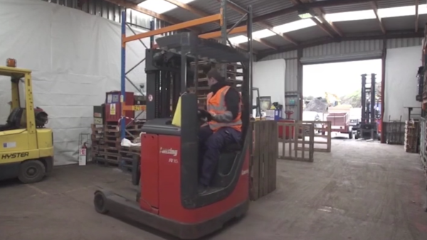 Forklift Operator for Supervisors: How to Train