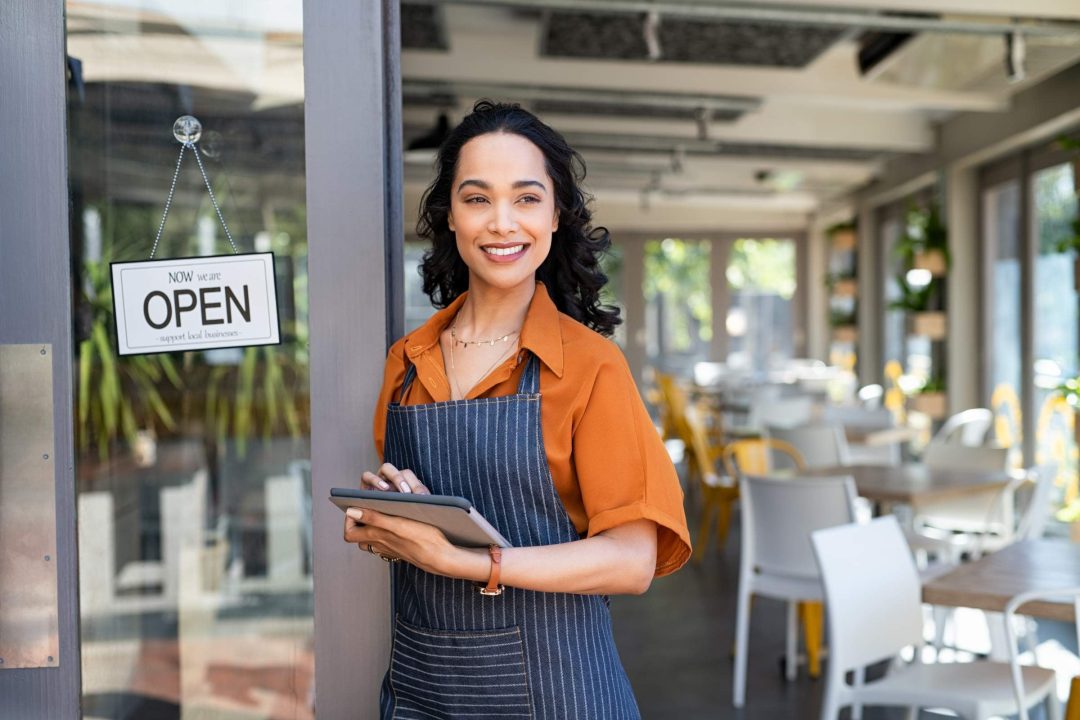 Moving From A Solopreneur To An Entrepreneur | Loral Langmeyer