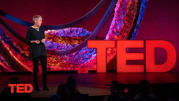 Self-assembling robots and the potential of artificial evolution | Emma Hart | TED Talk