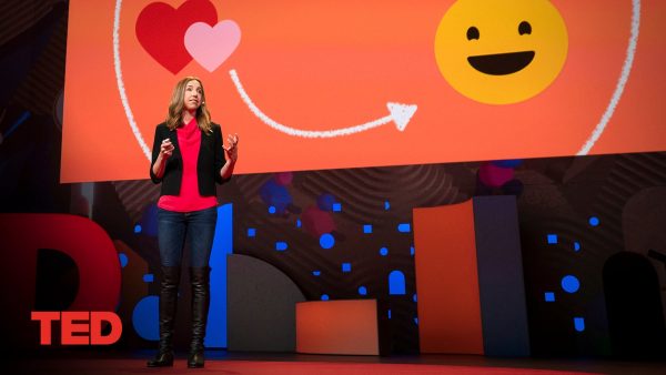 Helping others makes us happier -- but it matters how we do it | Elizabeth Dunn | TED Talk